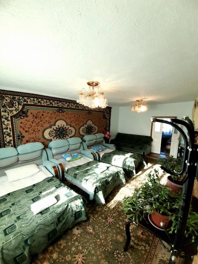 Guesthouse Kishimzhan Talas Extérieur photo